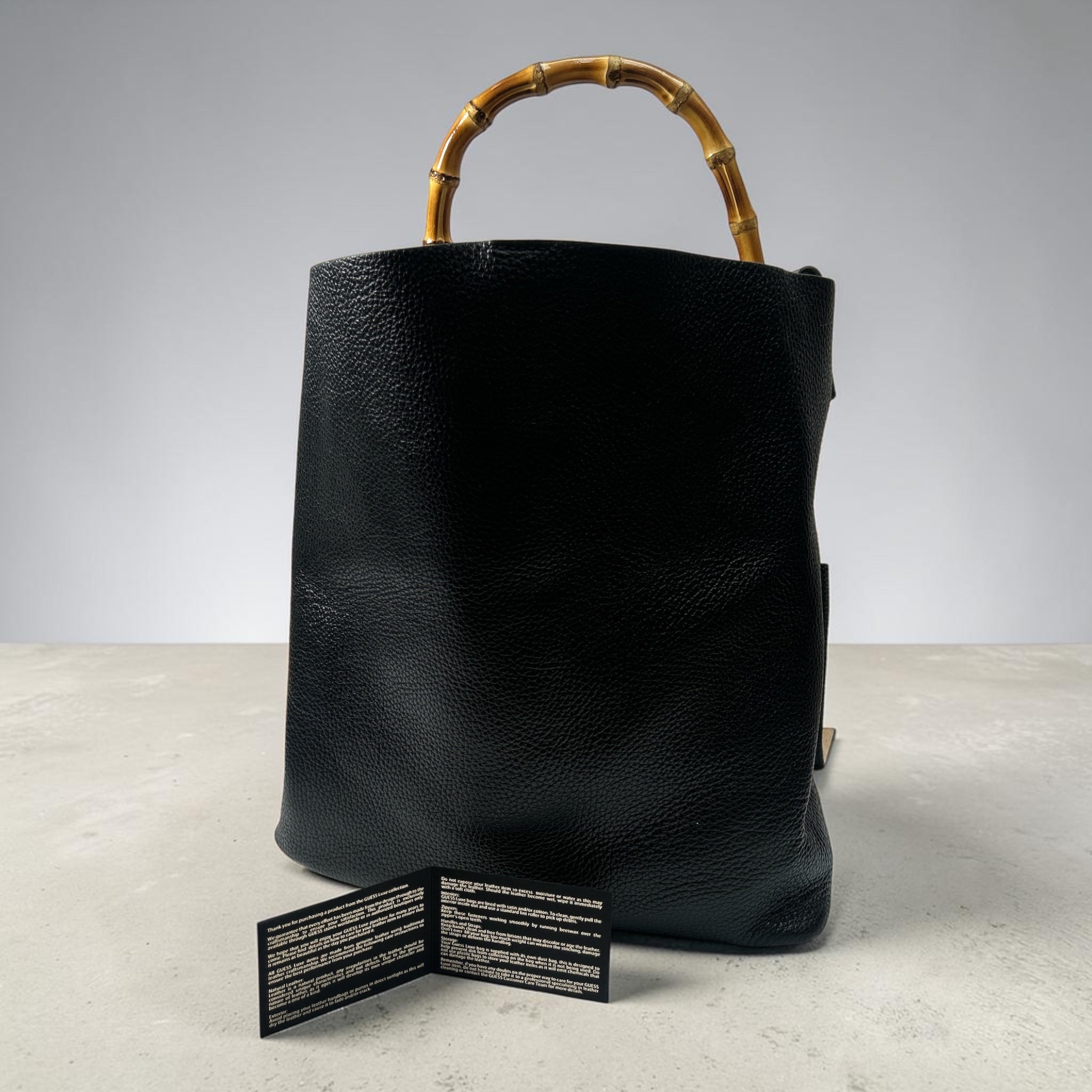 GUESS LUXE Aida – Ekskluzywna Skórzana Torebka Shopper z Bambusową Rączką (Made in Italy)
