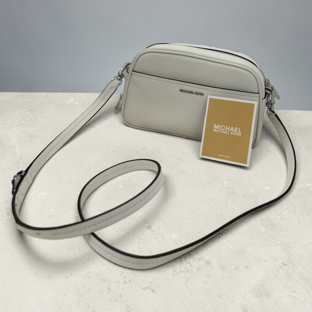 Skórzana Torebka Michael Kors Jet Set Camera Bag – Optic White