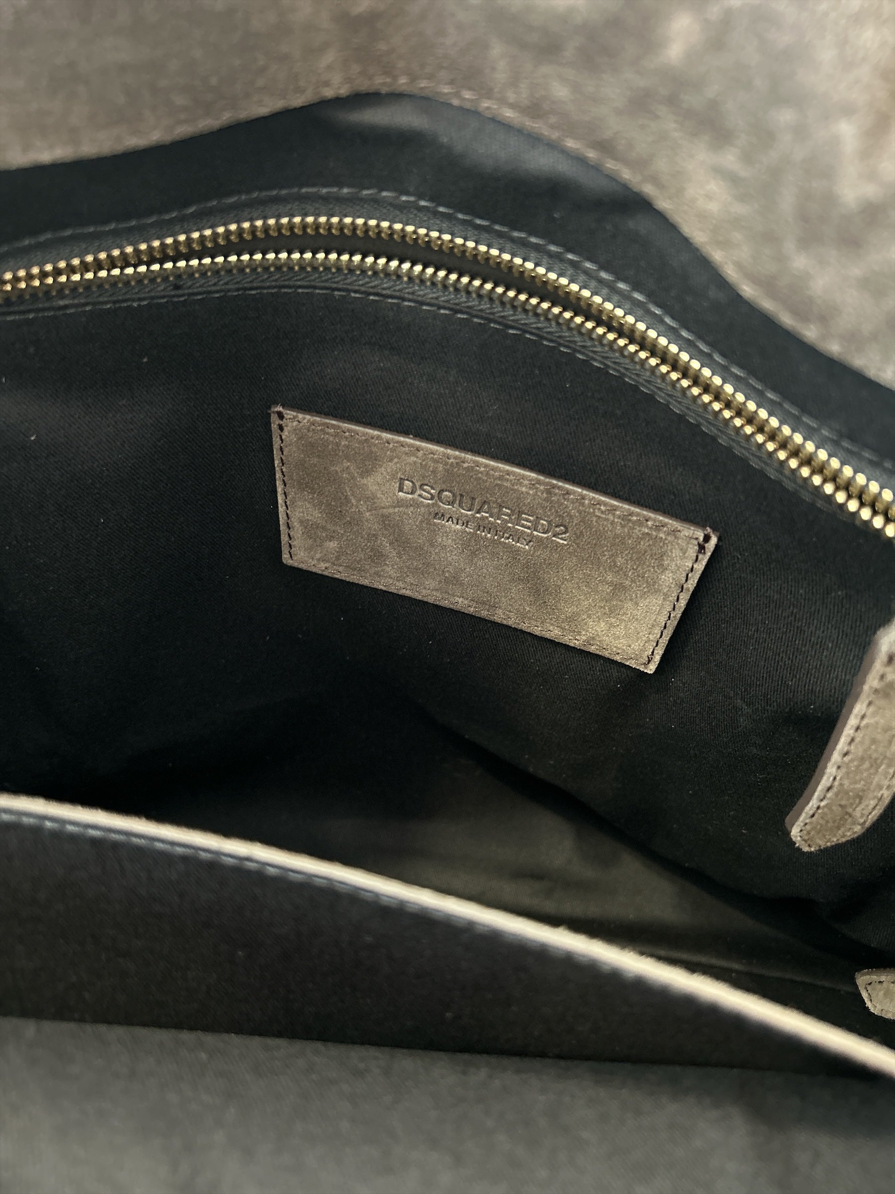 Dsquared2 Twin Shopping Bag – Ekskluzywna Zamszowa Torba Typu Shopper