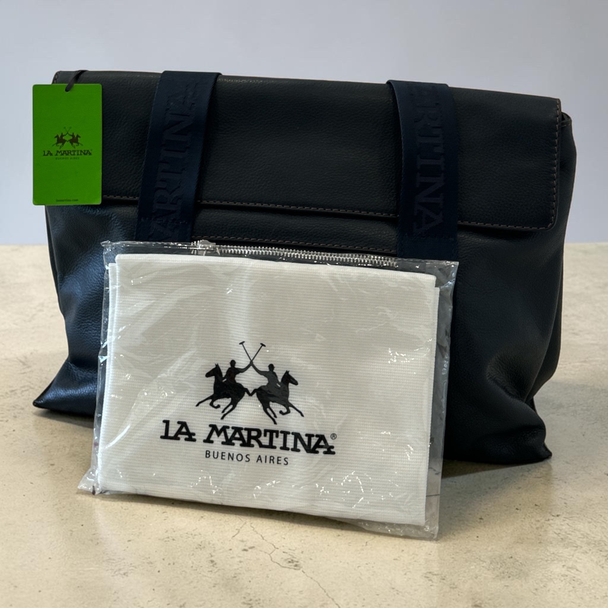 La Martina Nobleza Navy Leather Messenger Bag – Luksusowa Skórzana Torba Męska na Ramię